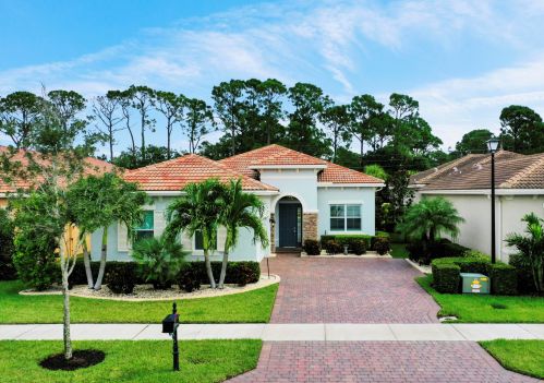 10879 Visconti Way, Fort Pierce, FL 34986