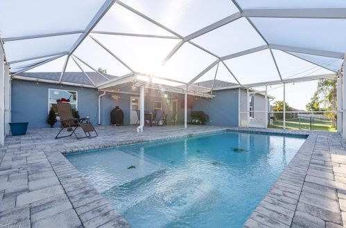 2136 19th Pl, Cape Coral, FL 33909-4692