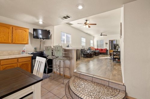 625 8th St, San Bernardino CA  92410-2916 exterior