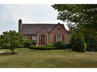 2012 Clearview Rd, Glenshaw, PA 15116-2053
