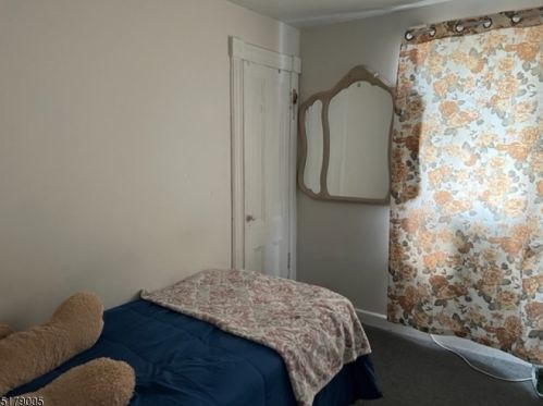35 Harrison St, Morristown NJ  07960-3828 exterior