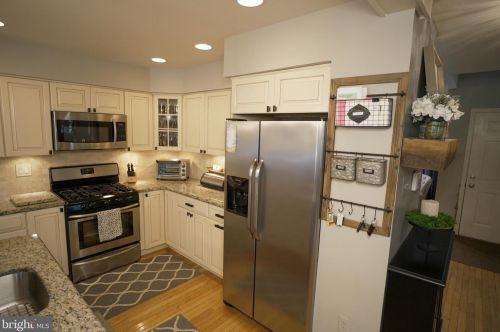 528 Dogwood Dr, Prospectville PA 19002-6109 exterior