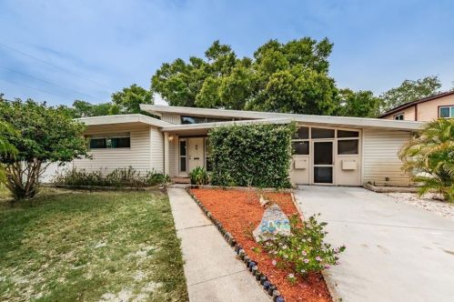 8000 31st Ave, Saint Petersburg, FL 33710-2202