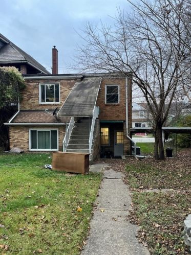 1610 Duss Ave, Ambridge, PA 15003-1973