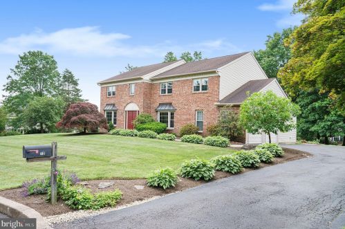 13 Beth Dr, Prospectville PA 19002-1930 exterior