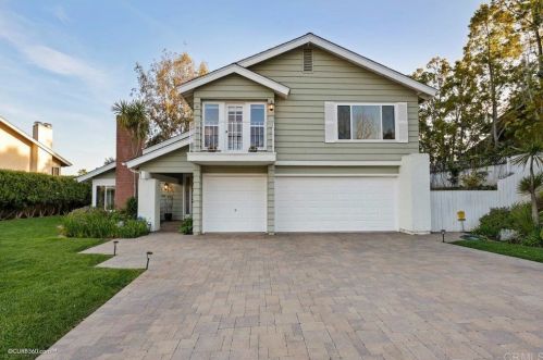 2257 Plazuela St, Carlsbad CA  92009-8029 exterior