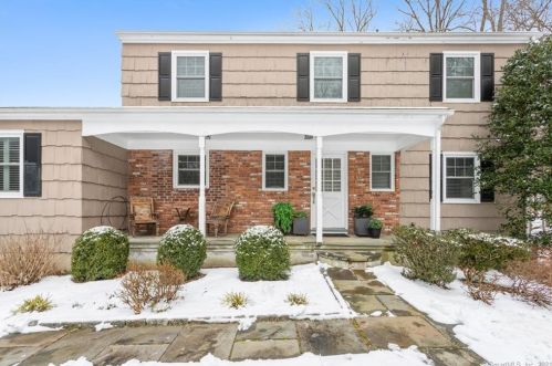 120 Dundee Rd, Stamford, CT 06903-3620