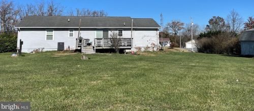 166 Investigate Ln, Hedgesville, WV 25427-6376