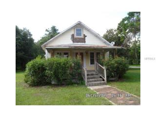 420 Bayless St, Umatilla, FL 32784-9351