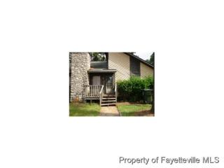 6476 Pittsfield Dr, Fayetteville NC  28303-5675 exterior