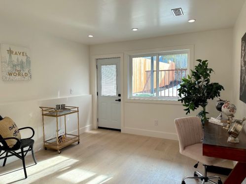 33 Rice St, Daly City CA  94014-1035 exterior