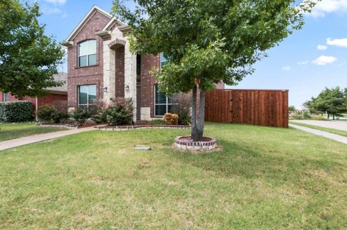 12669 Cardinal Creek Dr, Frisco TX  75033-0985 exterior
