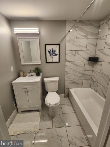 500 Grove Ln, Norristown PA  19406-3140 exterior