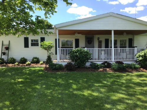 1306 Todds Run Foster Rd, New Harmony, OH 45176-9628
