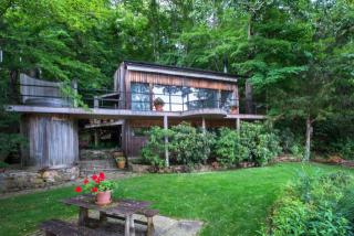 239 Mountain Rd, Ridgefield, CT 06877-2915