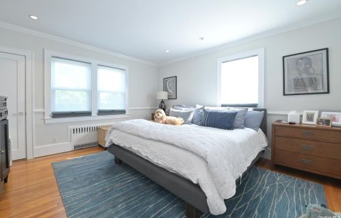 50 Burton Ave, Woodsburgh NY  11598-1750 exterior