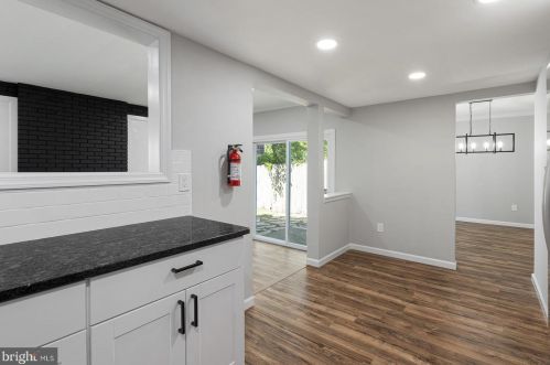 20 Hamilton St, Auburn NJ  08085-1523 exterior