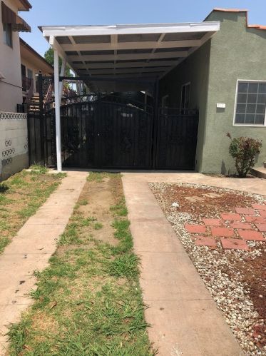 475 Hullett St, Long Beach, CA 90805-3425
