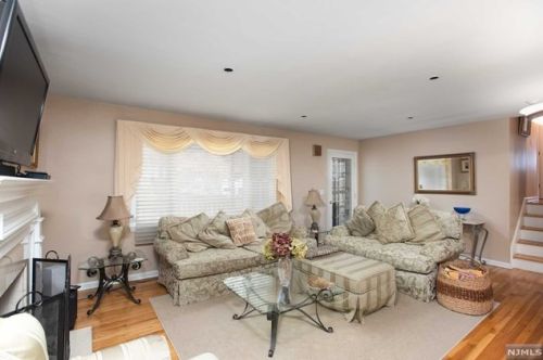 98 Birch St, Closter NJ  07624-1745 exterior