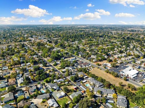 9271 Briles Ct, Elk Grove CA  95624-2451 exterior