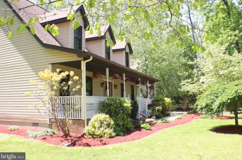 32149 Oak Dr, Lewes, DE 19958-3662