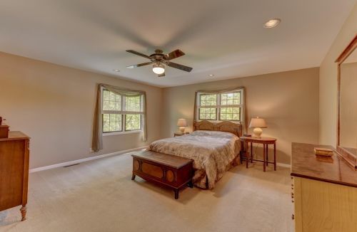 8601 Fair Oaks Ln, Dyer IN  46373-9395 exterior