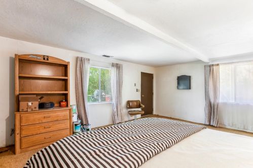 6528 Marysville Blvd, Rio Linda CA  95673-3102 exterior