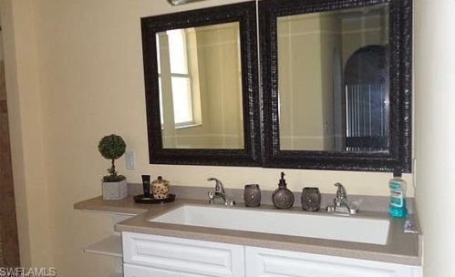 709 Connecticut Ln, Lehigh Acres FL 33936-7803 exterior