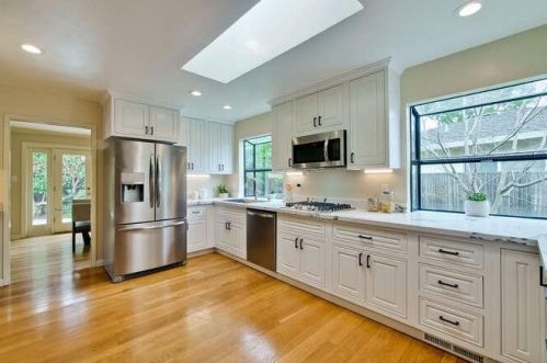 888 Radcliff Ct, Sunnyvale, CA 94087-1750