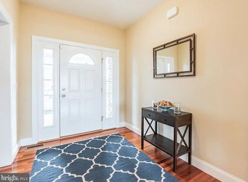 108 Clarks Way, Hummelstown, PA 17036-7835