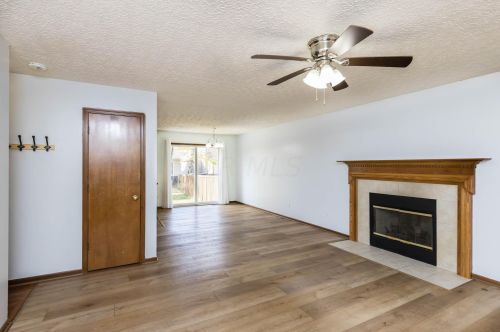 1907 Winding Hollow Dr, Darbydale, OH 43123-4791