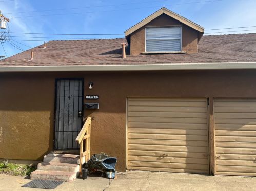 1314 Hutchins St, Lodi, CA 95240-6004
