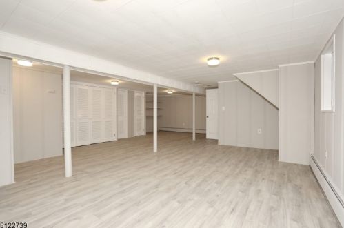 192 Goffle Hill Rd, Paterson NJ  07506-3212 exterior