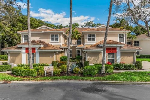 937 Carrick Bend Cir, Naples, FL 34110-3609