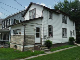 243 Main St, Walnutport, PA 18088-1628
