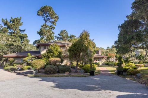 2832 Paradise Park Rd, Pebble Beach, CA 93953-2618