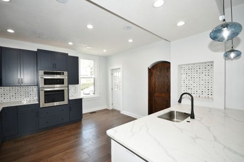 6029 Stanton Ave, Pittsburgh PA  15206-2200 exterior