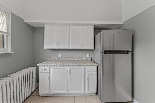 2446 Dewey St, Whitaker PA  15120-2610 exterior