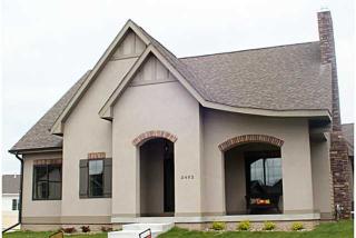 2402 17th St, Ankeny, IA 50023-1137