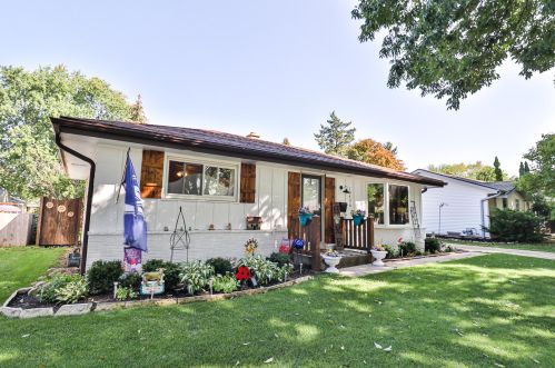 10436 Darnel Ave, Milwaukee, WI 53224-2647