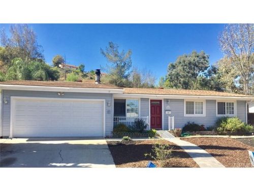 13702 Silver Lake Dr, Poway, CA 92064-3721