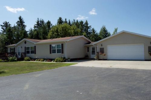 409 4th St, Summit MN  56630-1364 exterior