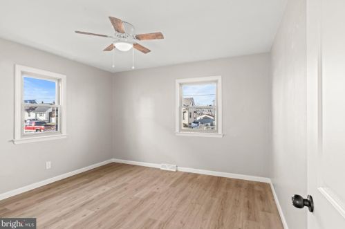 257 Mercer Ave, Gloucester NJ  08031-1614 exterior