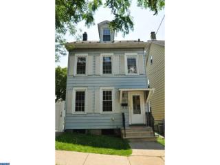 370 Nesquehoning St, Easton, PA 18042-6753
