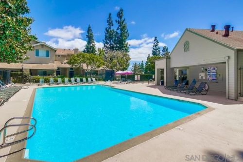 3275 Old Bridgeport Way, San Diego CA  92111-7733 exterior