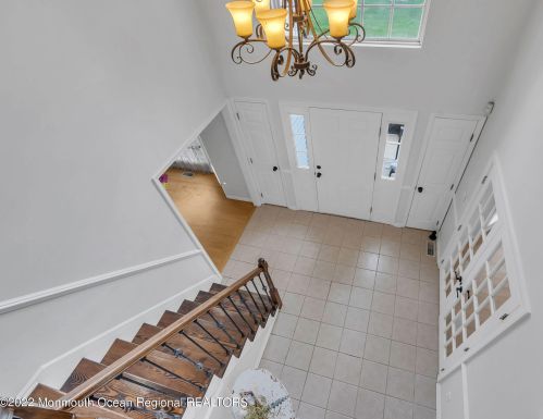 8 Bailey Ct, Jackson Twp NJ  08527-4459 exterior