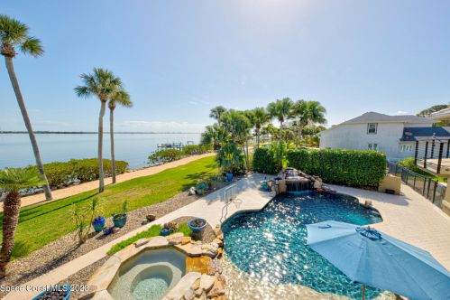 2442 Newfound Harbor Dr, Merritt Island FL  32952-2870 exterior
