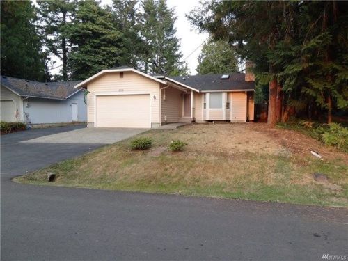 10110 Whitecap Dr, Olympia, WA 98502-9732
