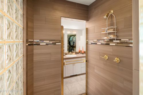 12 Linda Vis, Sedona AZ 86336-5067 exterior