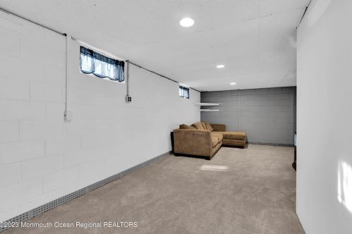 10 Trinity Pl, Jackson Twp NJ  08527-1822 exterior